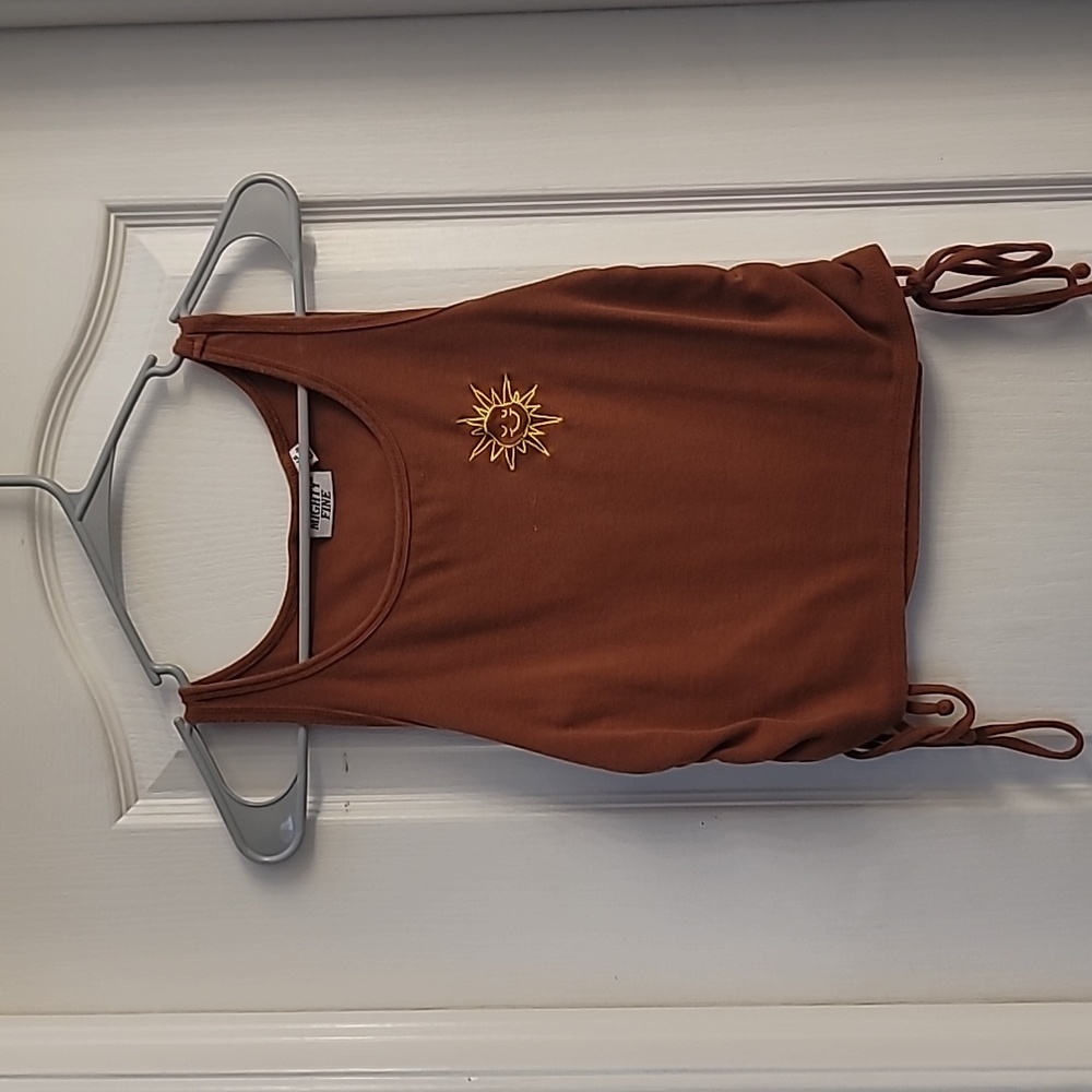 Burnt orange/brown tank top, crop top with smiling sun